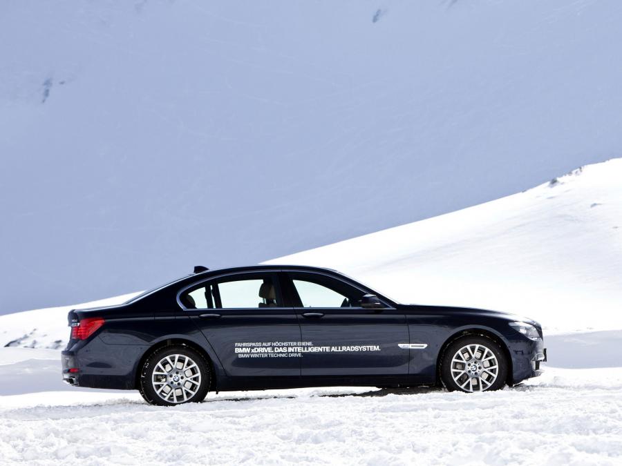  BMW 740d xDrive 2008 года  (фото 5 из 7)